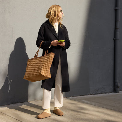 The Zip Travel Tote in Hazelnut | Rothys Bags