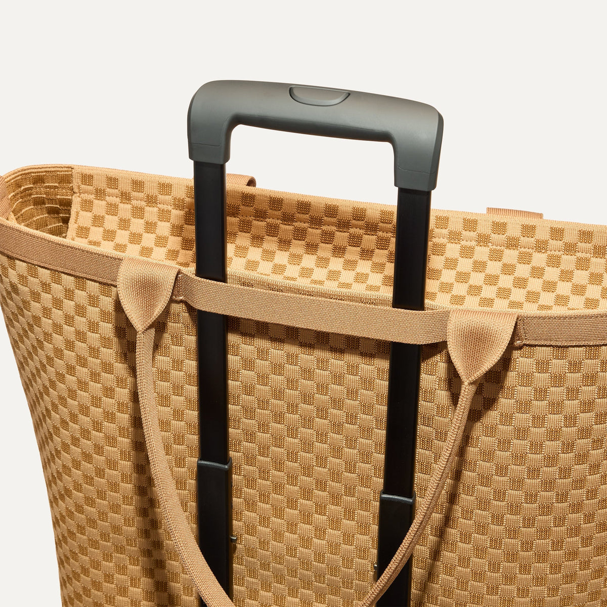 The Zip Travel Tote in Hazelnut | Rothys Bags