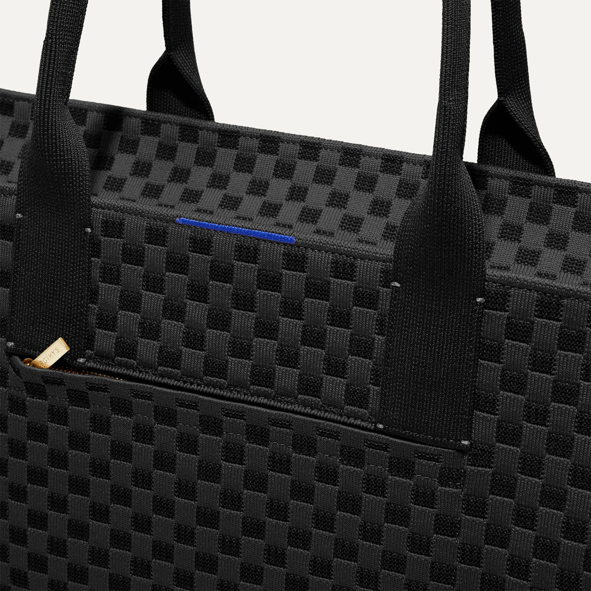 The Classic Tote in Black Sand | Rothys Bags