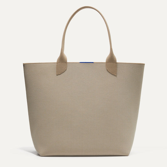 The Lightweight Tote in Soft Sesame | Rothys Bags