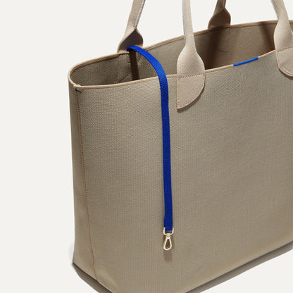 The Lightweight Tote in Soft Sesame | Rothys Bags