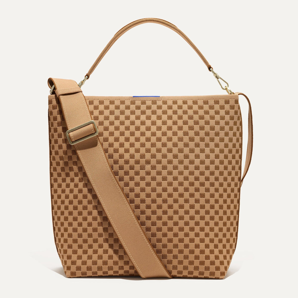The Bucket Bag in Hazelnut | Rothys Bags