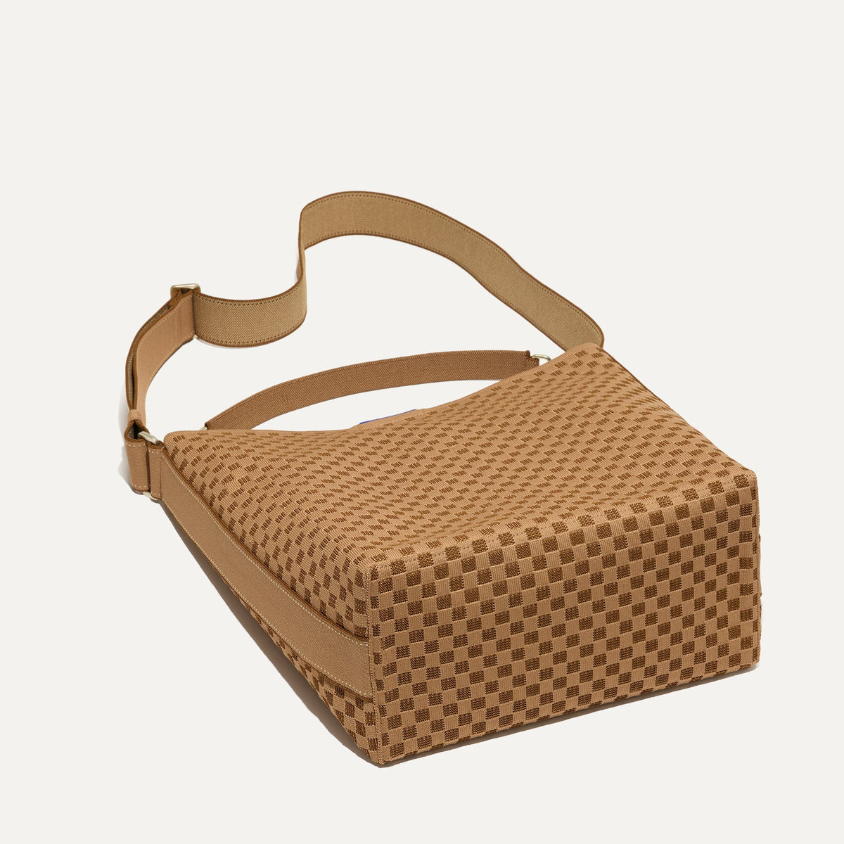 The Bucket Bag in Hazelnut | Rothys Bags