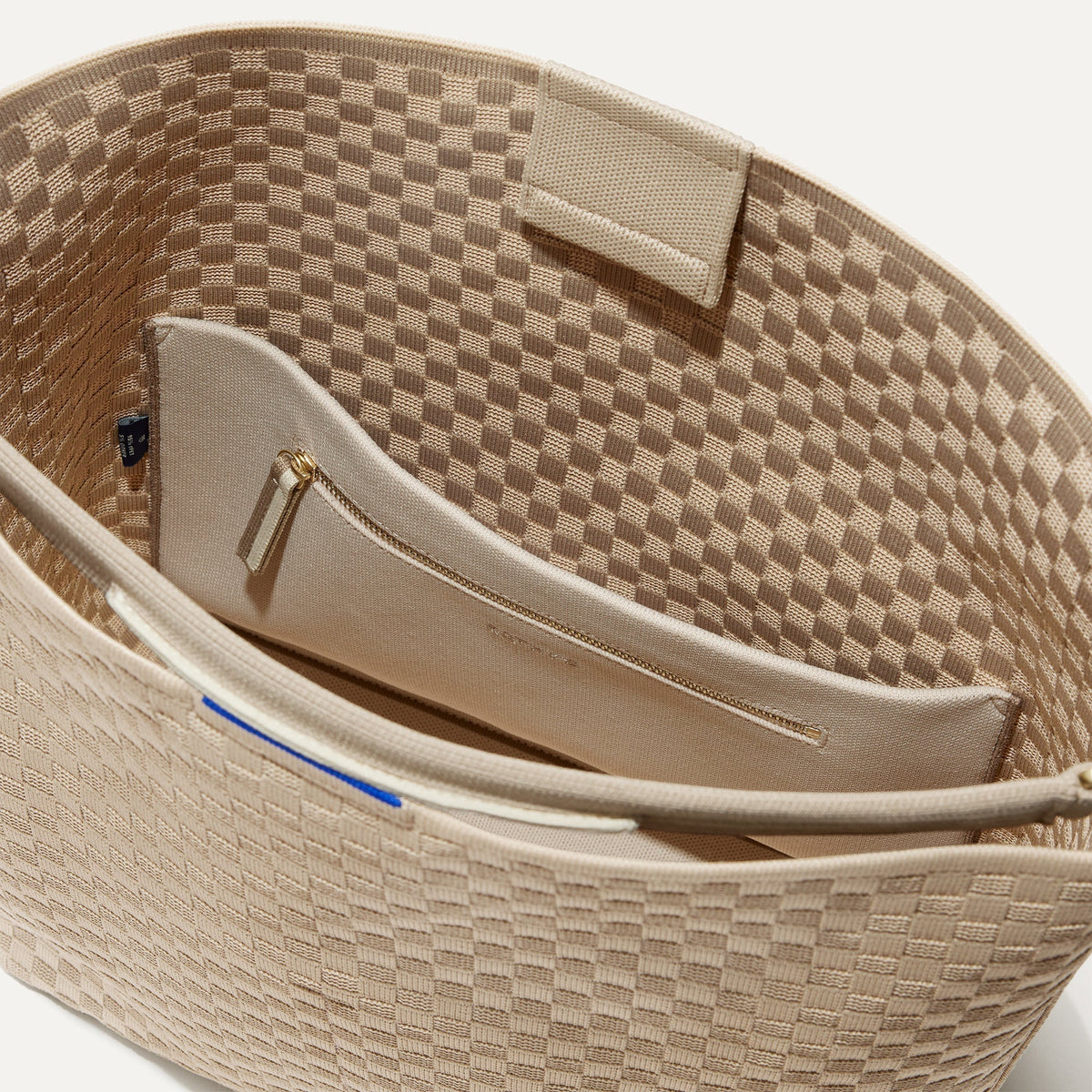 The Bucket Bag in Knot Brown | Rothys Bags