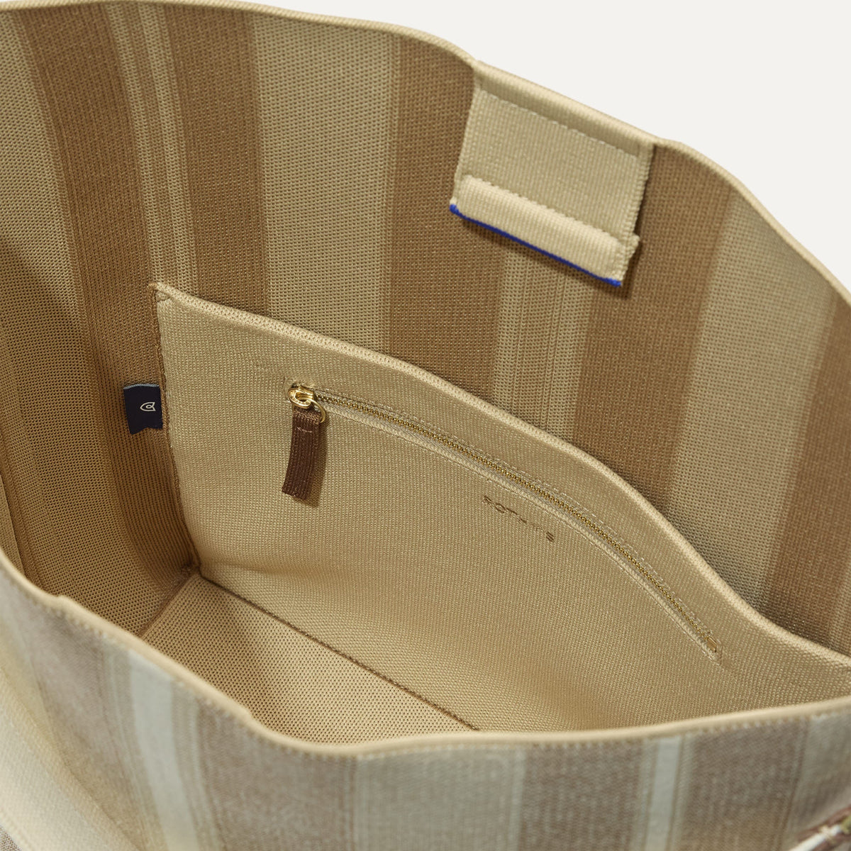 The Bucket Bag in Oat Latte | Rothys Bags