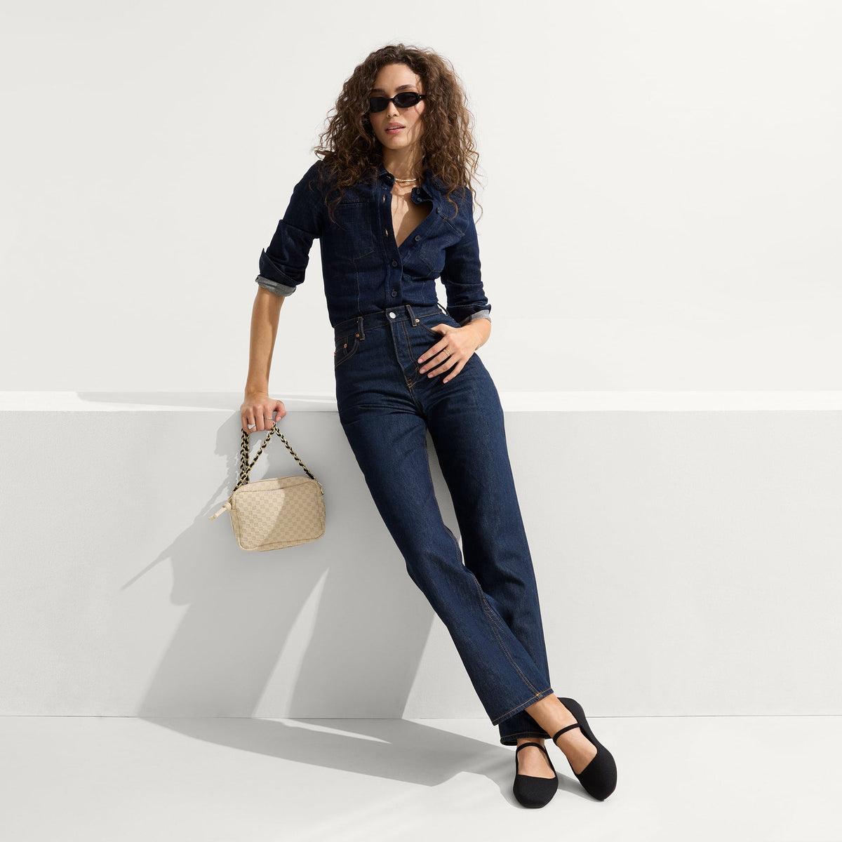 The Crossbody Camera Bag in Sesame | Rothys Bags