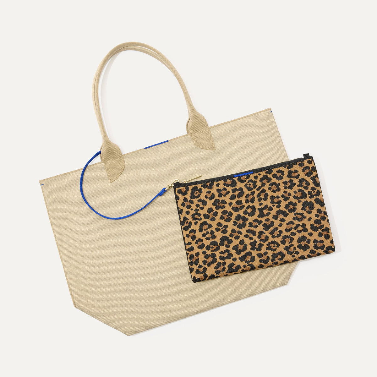 The Convertible Clutch in Toasty Cat | Rothys Bags