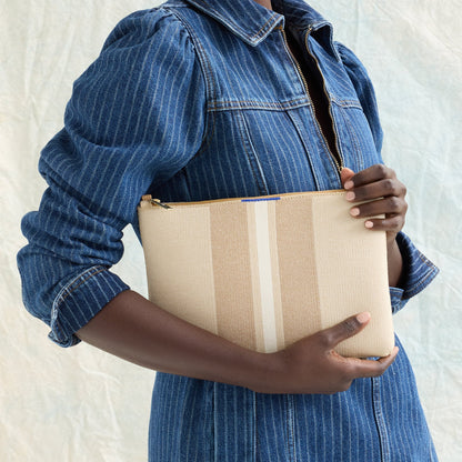The Convertible Clutch in Oat Latte | Rothys Bags