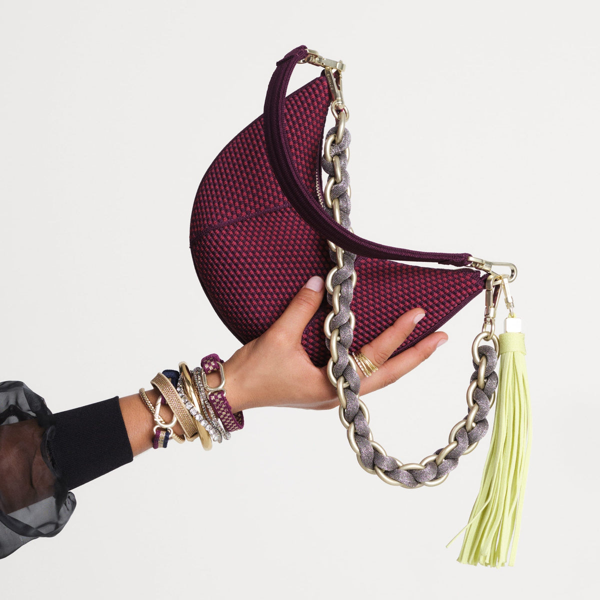 The Shoulder Strap in Golden Silver Chain | Rothys Bags