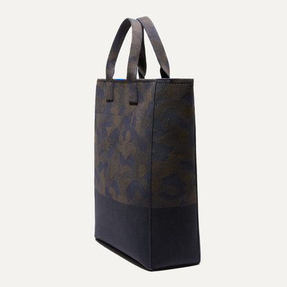 Rothy’s Carryall Tote in Woodland Camo | Rothys Bags