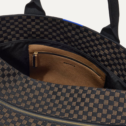 The Weekender in Night Song | Rothys Bags