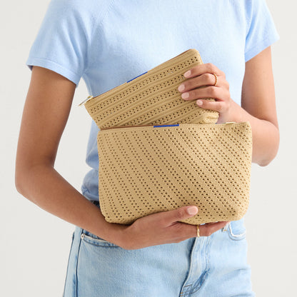 The Travel Pouch Set in Brown Butter Crochet | Rothys Bags