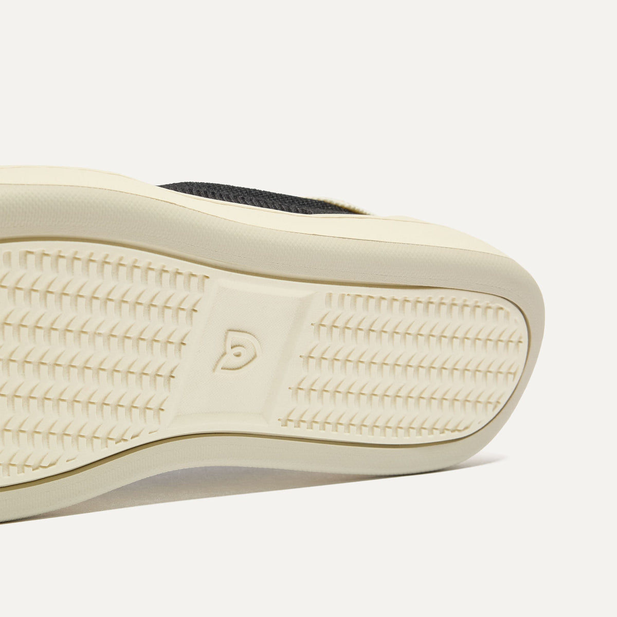 The Men's Court Sneaker in Referee | Rothys Men