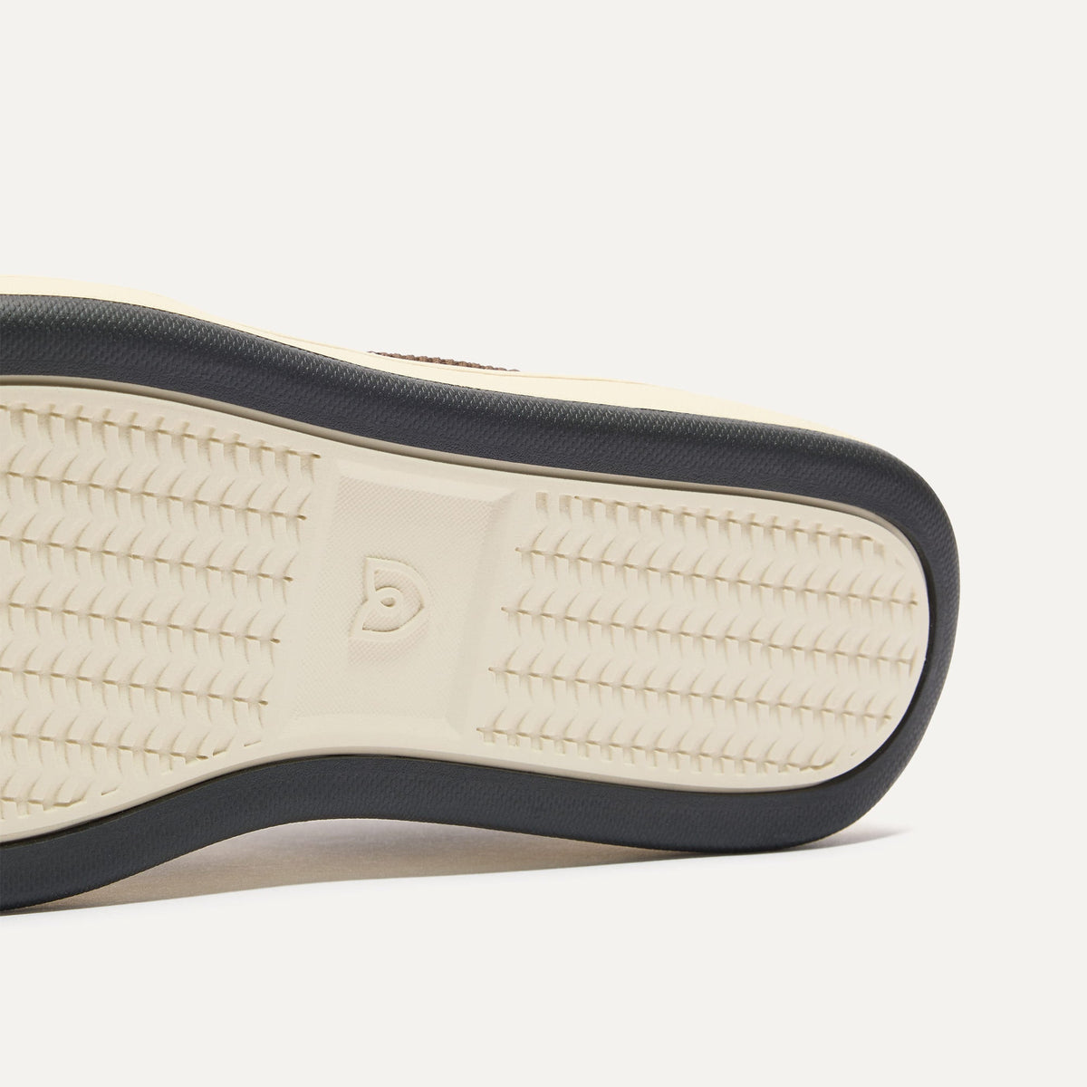 The Men's Court Sneaker in Dugout | Rothys Men