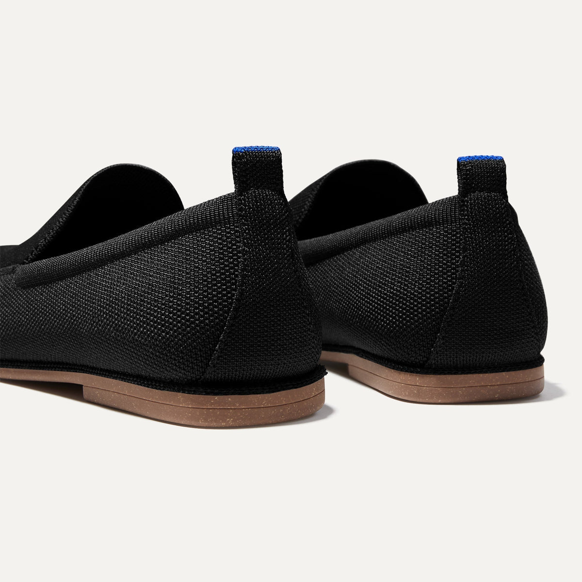 The Ravello Loafer in Stone Black | Rothys Men