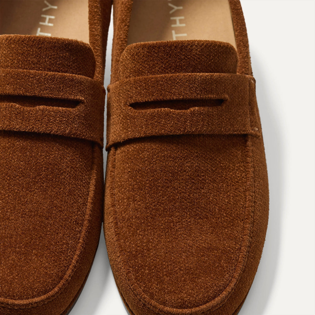 Men's Ravello Penny Loafer in ReVelvet™ Russet | Rothys Men