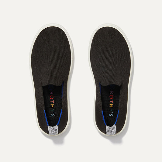 The Kids Sneaker in Black | Rothys Kids|New