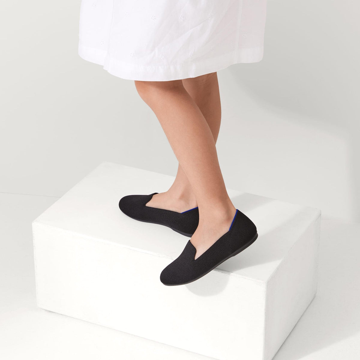 The Kids Loafer in Black Solid | Rothys Kids|New