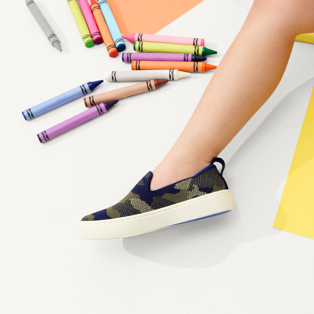 The Kids Sneaker in Spruce Camo | Rothys Kids|New