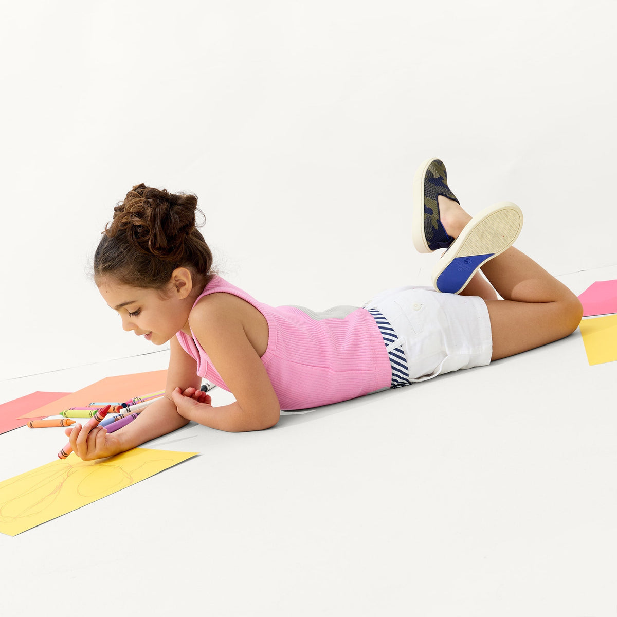 The Kids Sneaker in Spruce Camo | Rothys Kids|New