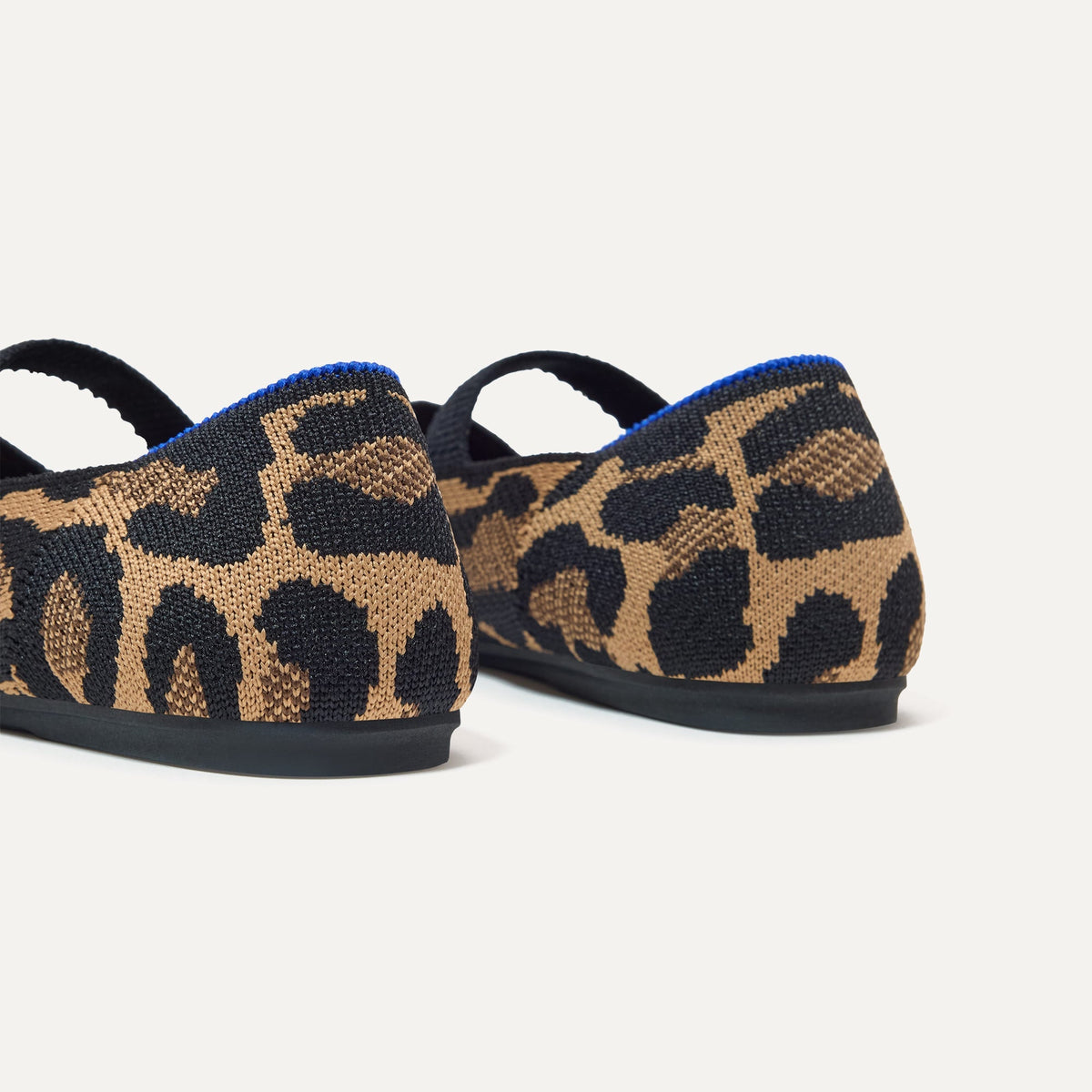 The Kids Mary Jane in Amber Cat | Rothys Kids|New