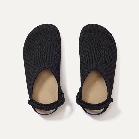 The Kids Clog in Original Black | Rothys Kids|New