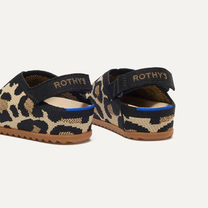 The Kids Clog in Original Desert Cat | Rothys Kids|New