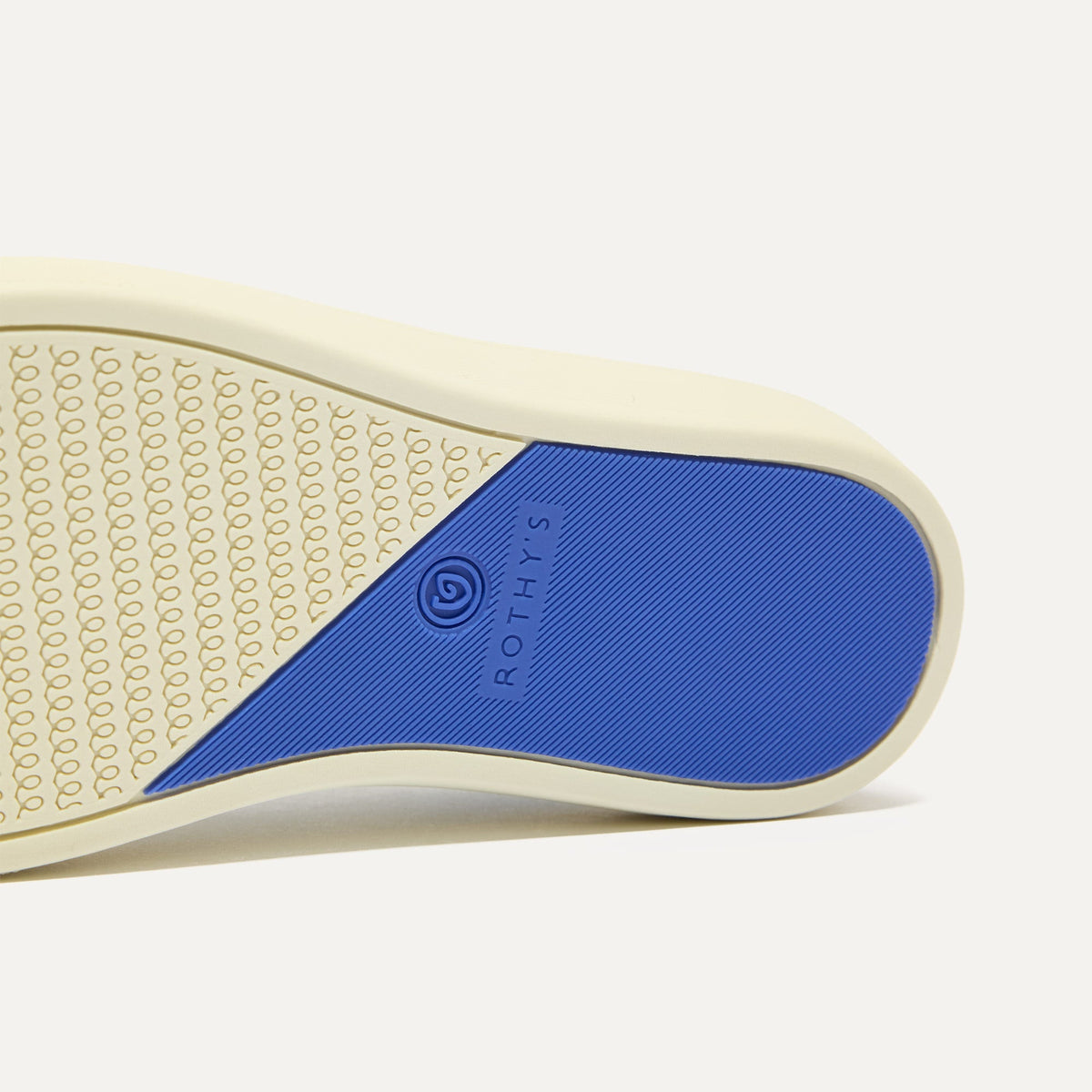 The Kids Strap Sneaker in Blue Raspberry | Rothys Kids|New