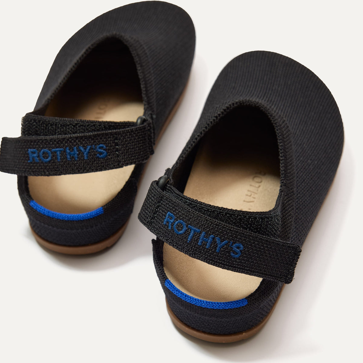 The Kids Clog in Black | Rothys Kids|New