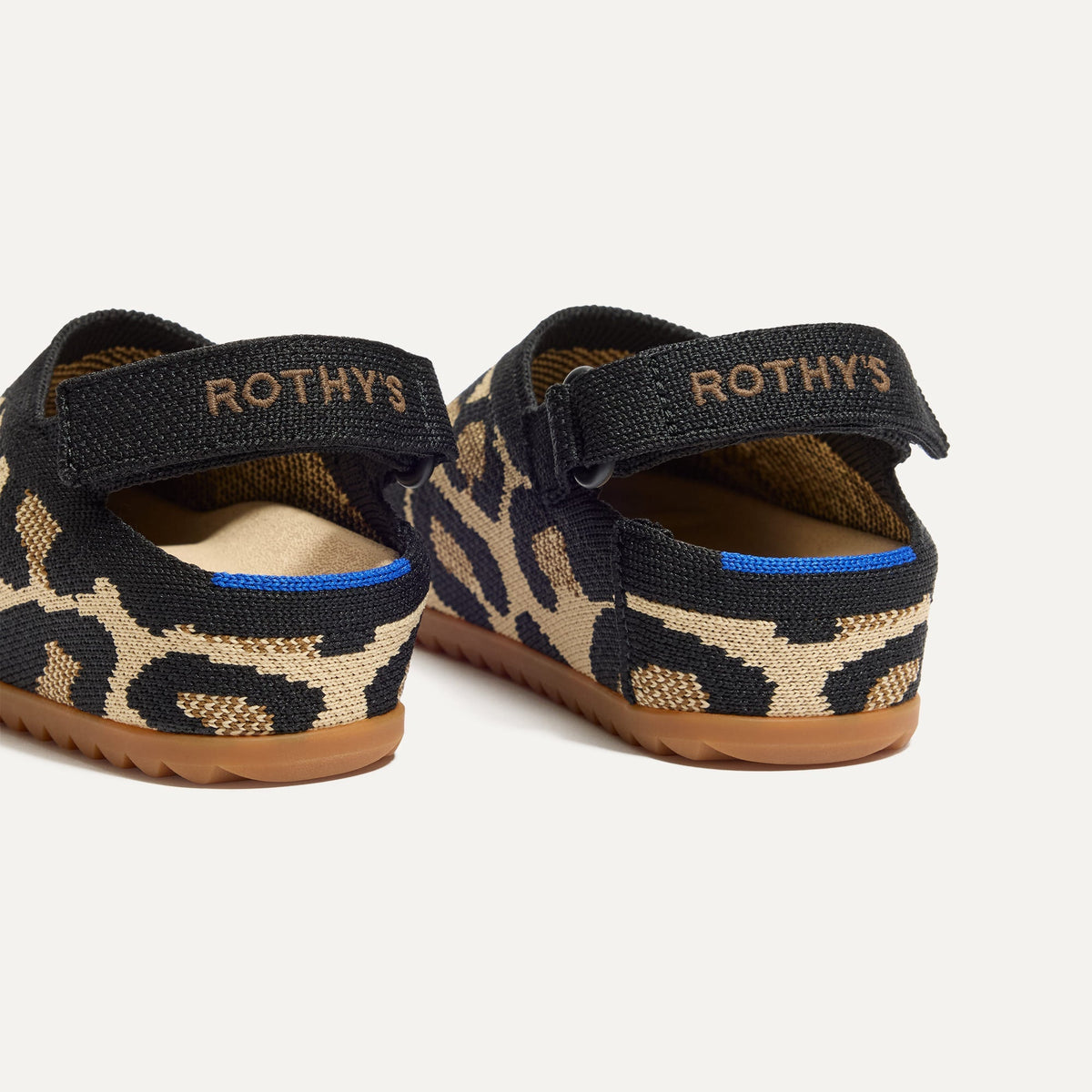 The Kids Clog in Desert Cat | Rothys Kids|New