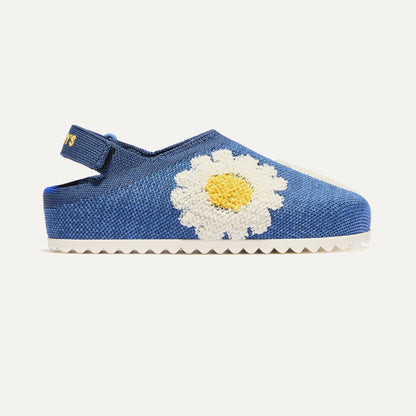 The Kids Clog in Indigo Daisy | Rothys Kids|New