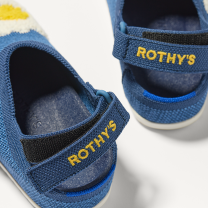The Kids Clog in Indigo Daisy | Rothys Kids|New