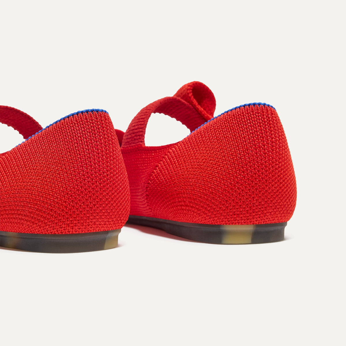The Kids Tux Bow Mary Jane in Bright Red | Rothys Kids|New