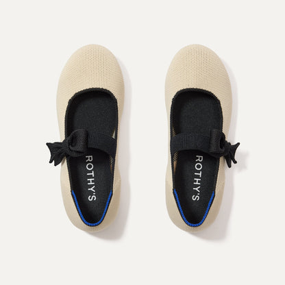 The Kids Tux Bow Mary Jane in Ivory | Rothys Kids|New