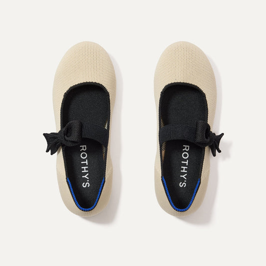 The Kids Tux Bow Mary Jane in Ivory | Rothys Kids|New