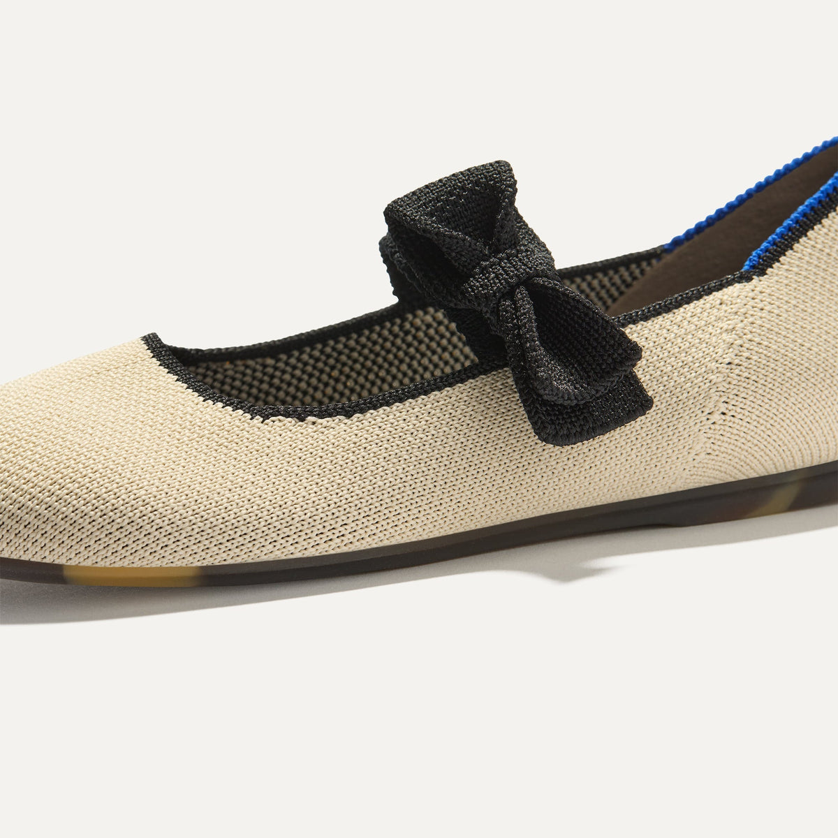 The Kids Tux Bow Mary Jane in Ivory | Rothys Kids|New