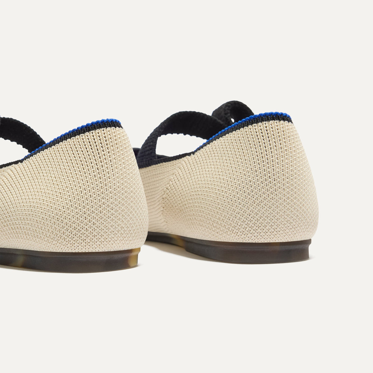 The Kids Tux Bow Mary Jane in Ivory | Rothys Kids|New