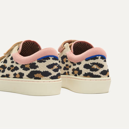 The Kids Strap Sneaker in Cat Blush | Rothys Kids|New