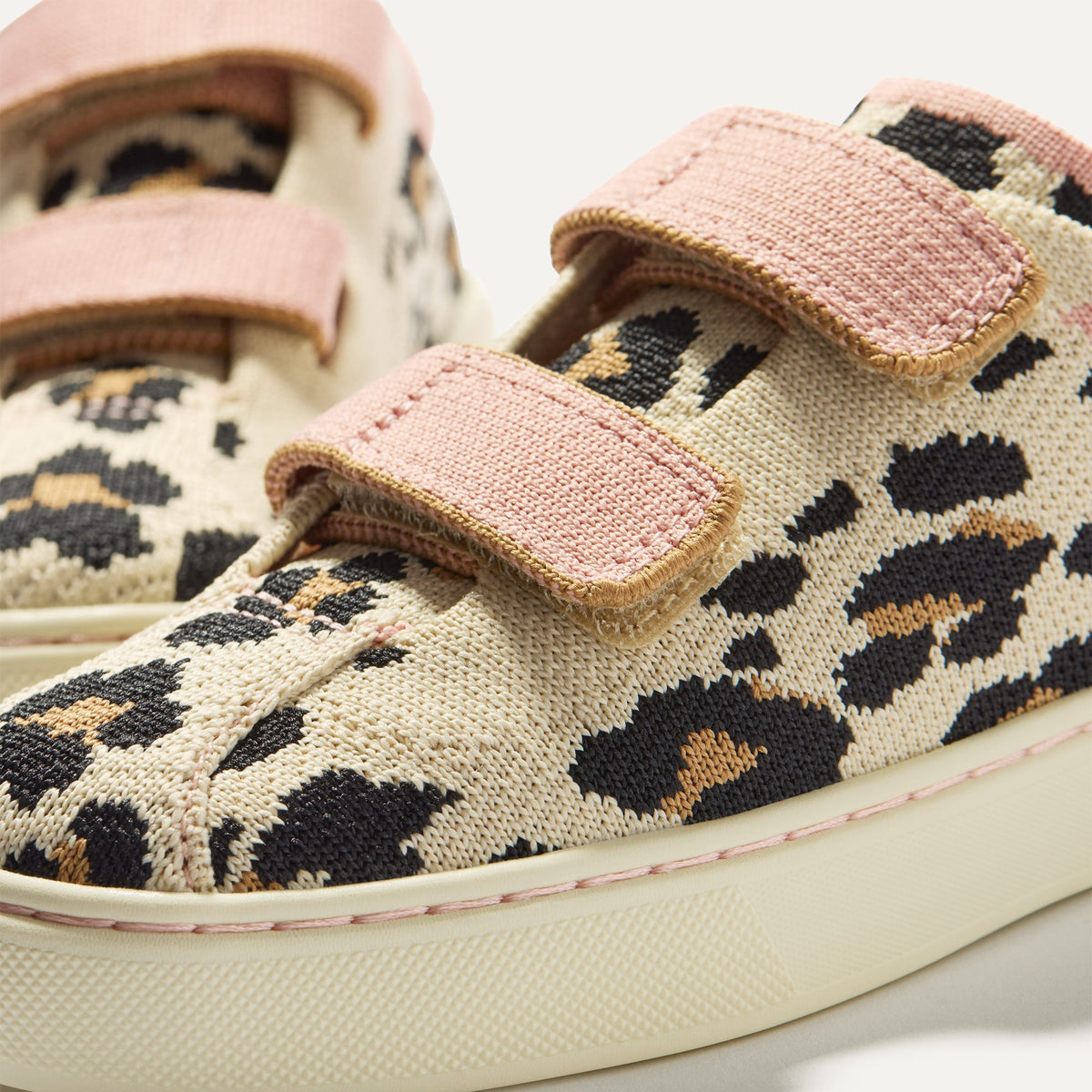The Kids Strap Sneaker in Cat Blush | Rothys Kids|New