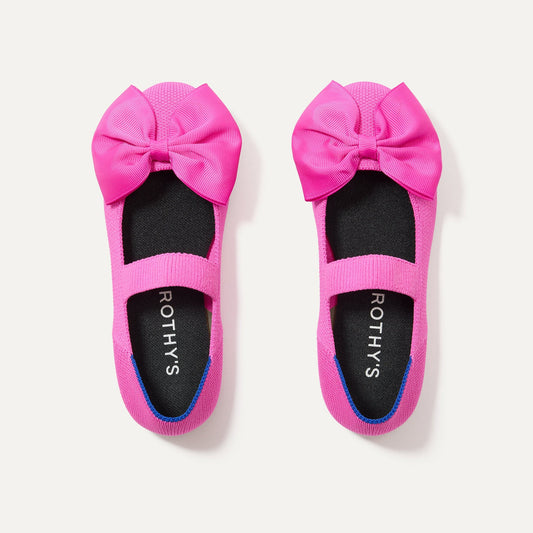 The Kids Big Bow Mary Jane in Dragon Fruit | Rothys Kids|New