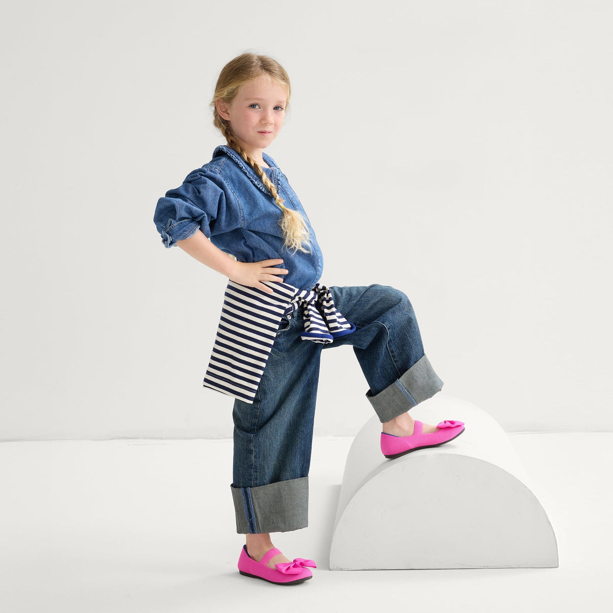 The Kids Big Bow Mary Jane in Dragon Fruit | Rothys Kids|New