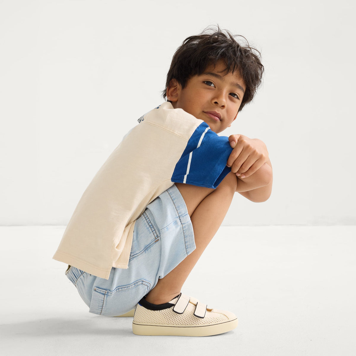 The Kids Strap Sneaker in Chess Open-Knit | Rothys Kids|New