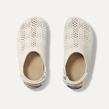 The Kids Clog in White Crochet | Rothys Kids|New
