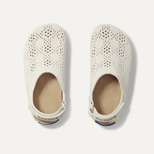 The Kids Clog in White Crochet | Rothys Kids|New